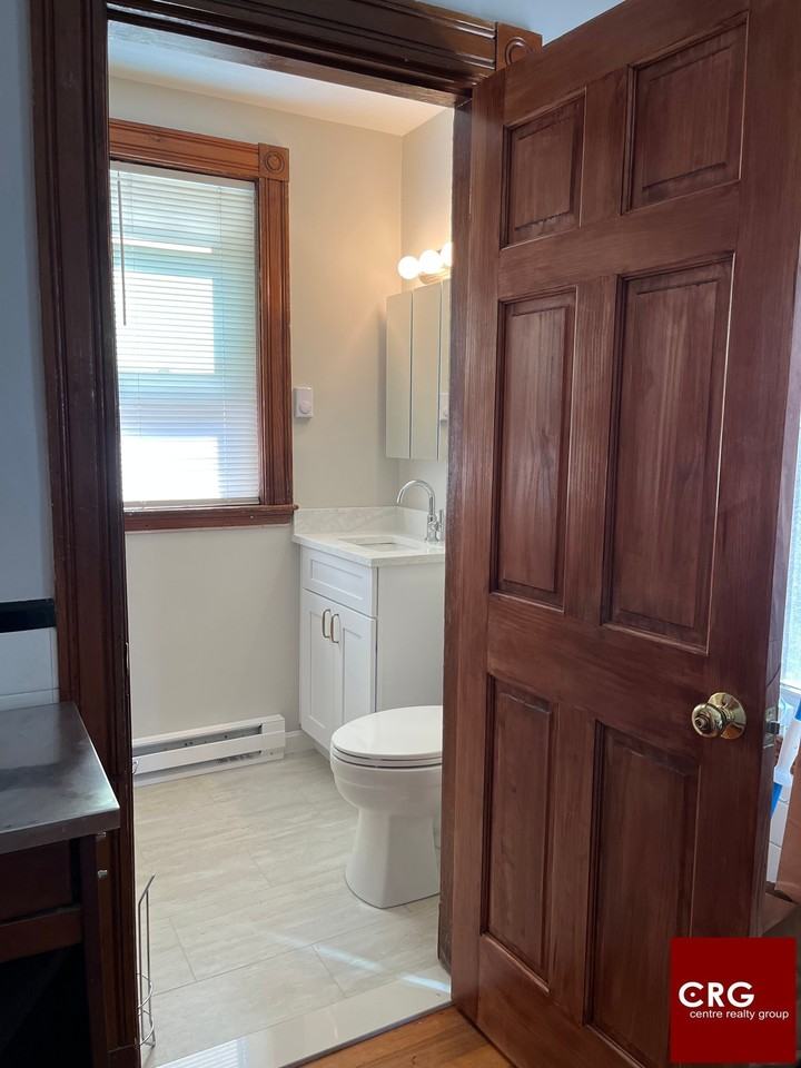195 College Ave #1 - Photo 3 of 10