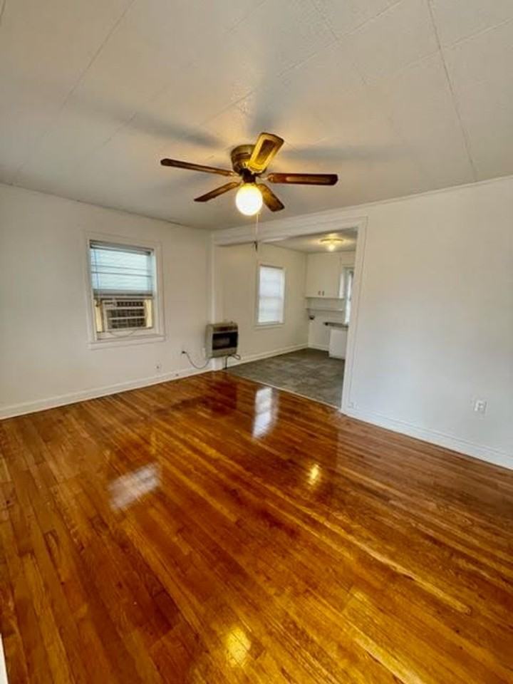 1633 N 18th St - Photo 3 of 10