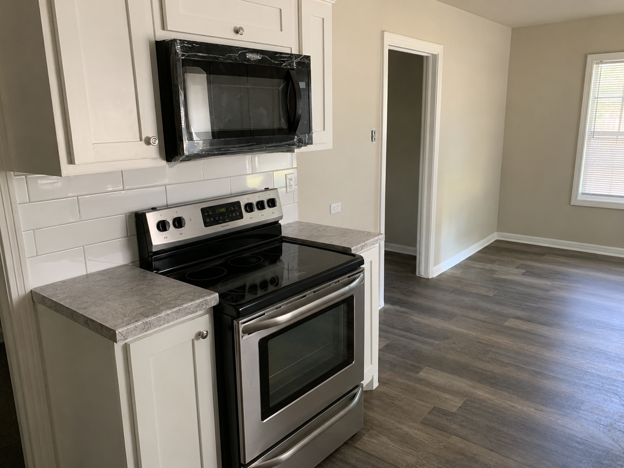 2820 Mcferrin Ave - Photo 6 of 8
