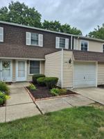 featured image of 13856 Oakbrook Dr