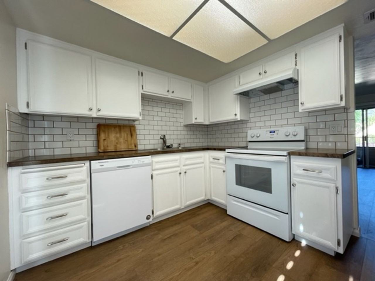 331 Stone Edge Ct - Photo 7 of 25