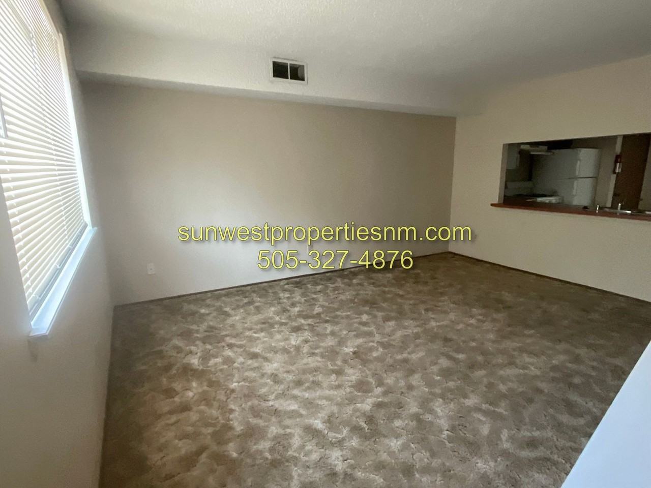 1631 Farmington Ave #4 - Photo 4 of 17