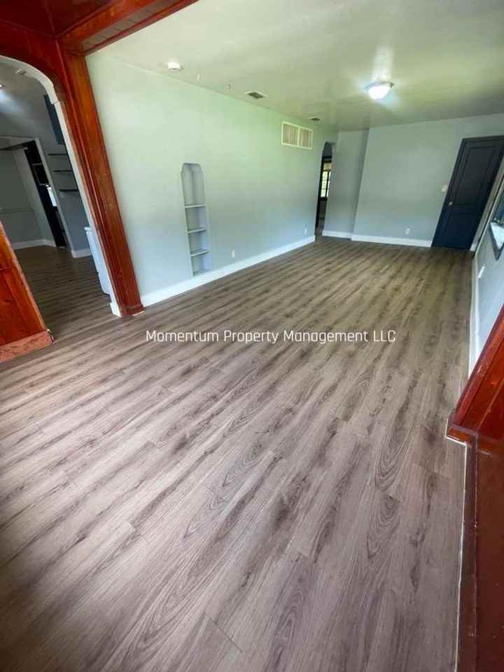1145 N Stella Ave - Photo 7 of 26