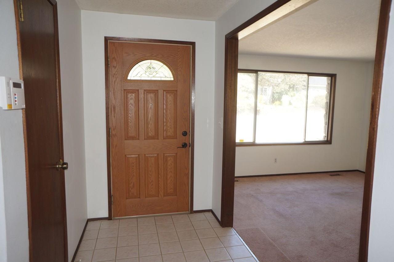 6404 Se Furnberg St - Photo 2 of 26