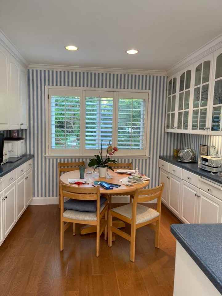 1241 Eureka Ave - Photo 5 of 14