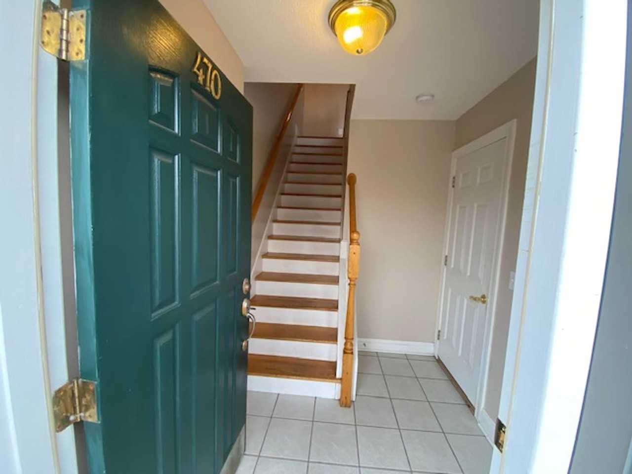470 Tall Oak Blvd - Photo 3 of 12