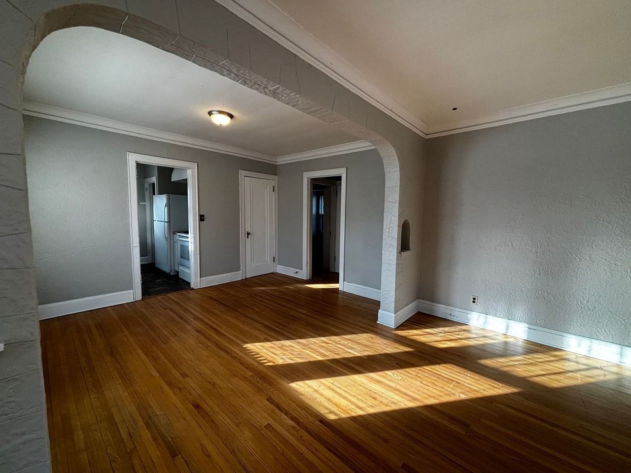 104 6th Ave N - Photo 5 of 21