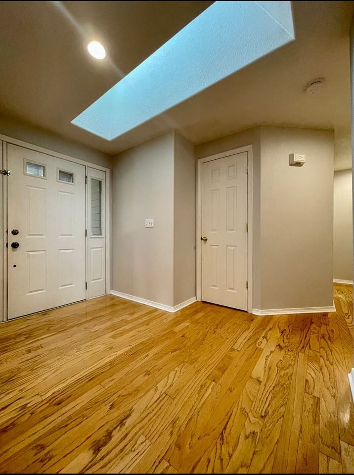 2131 16th St - Photo 4 of 42