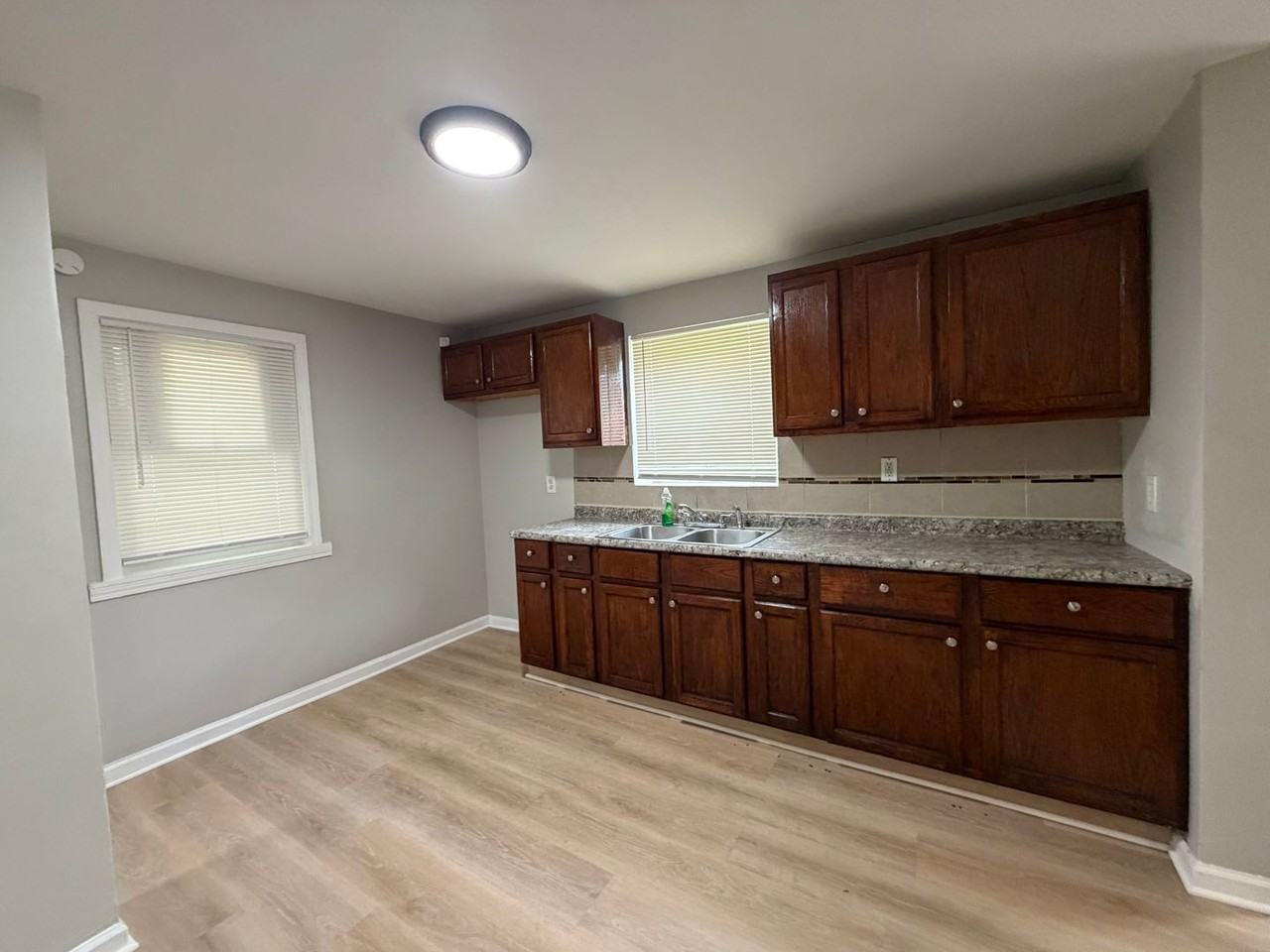 12406 S Normal Ave - Photo 6 of 14