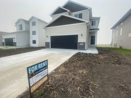 featured image of 2232 Griffin Dr S