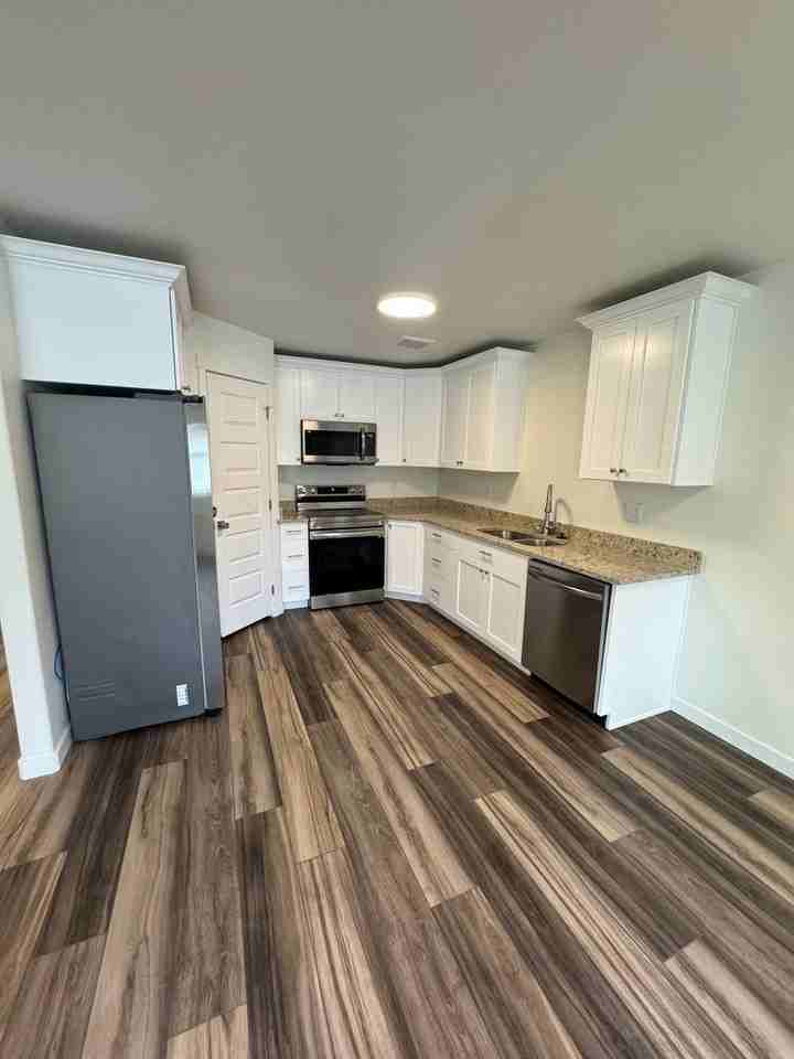 845 Golden Bear Ln - Photo 2 of 16