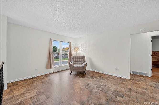 1847 South Yampa Way - Photo 3 of 9