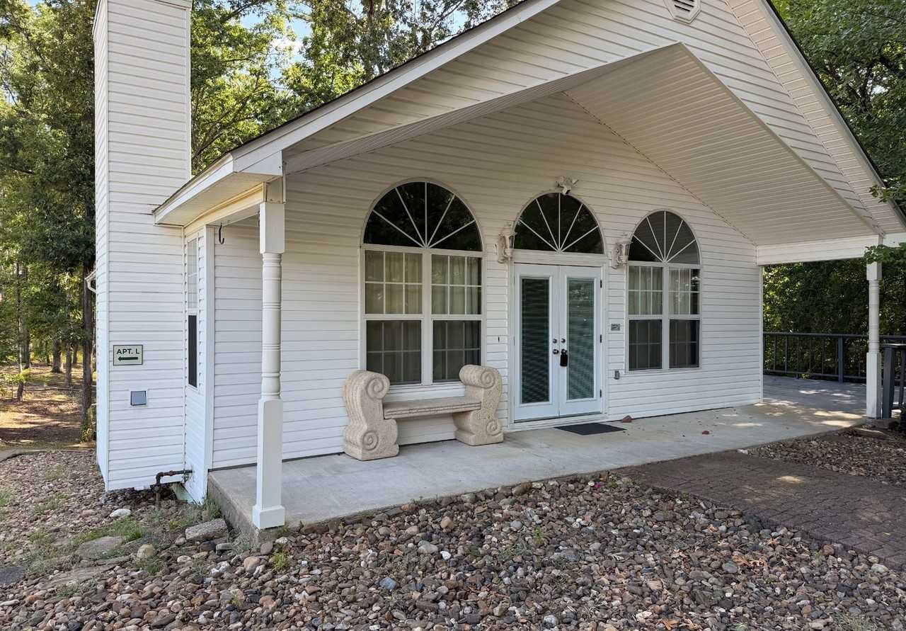 13301 Kanis Rd - Photo 2 of 23