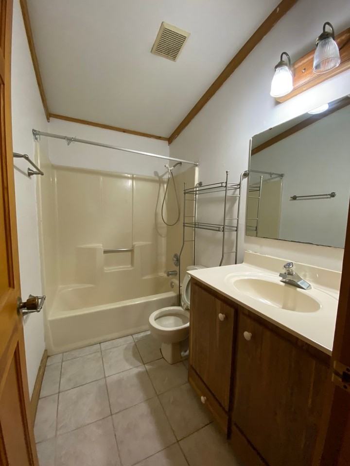 2509 Nw 104th Ct - Photo 6 of 15