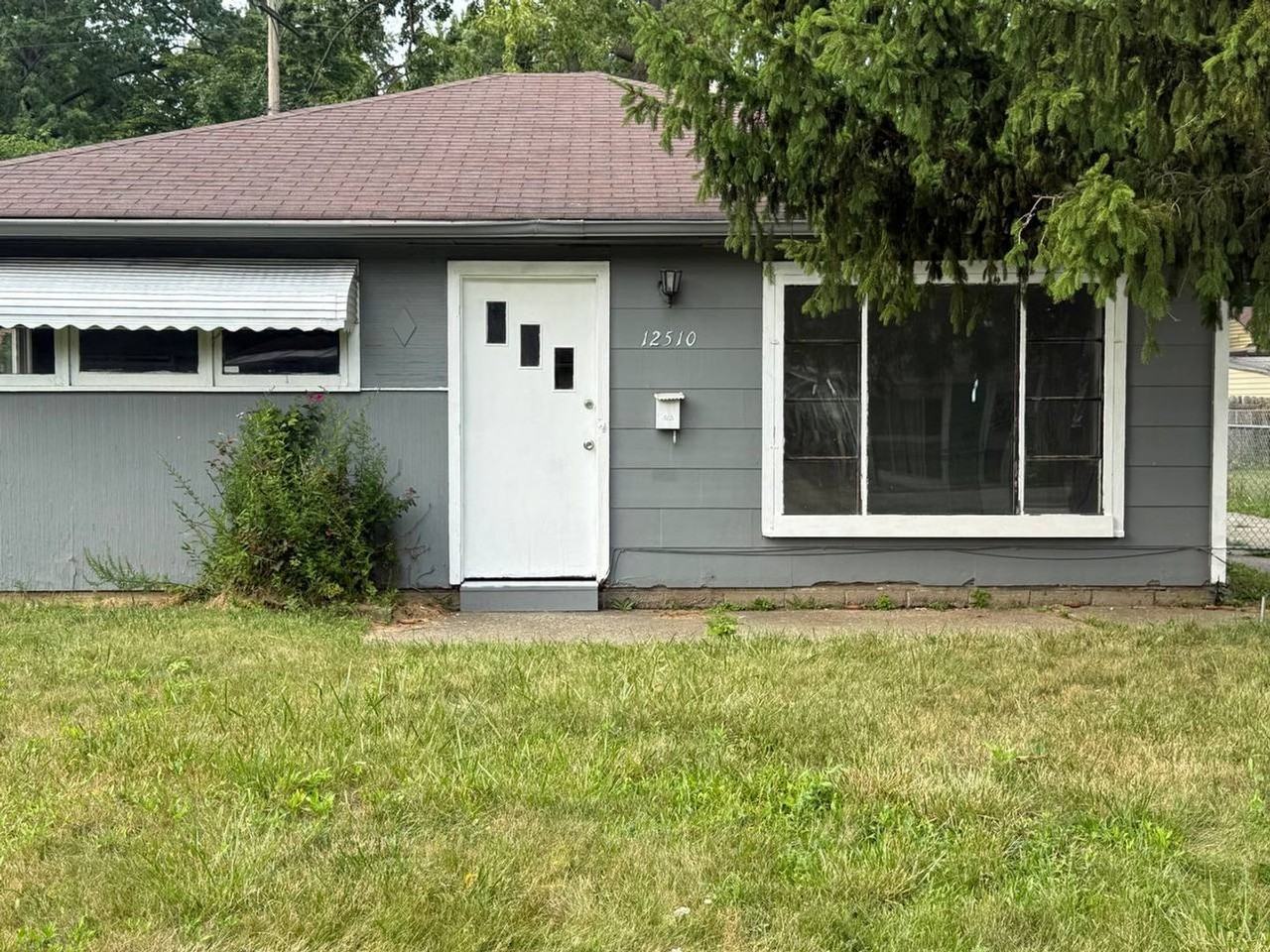 12510 Summerland Ave - Photo 2 of 22