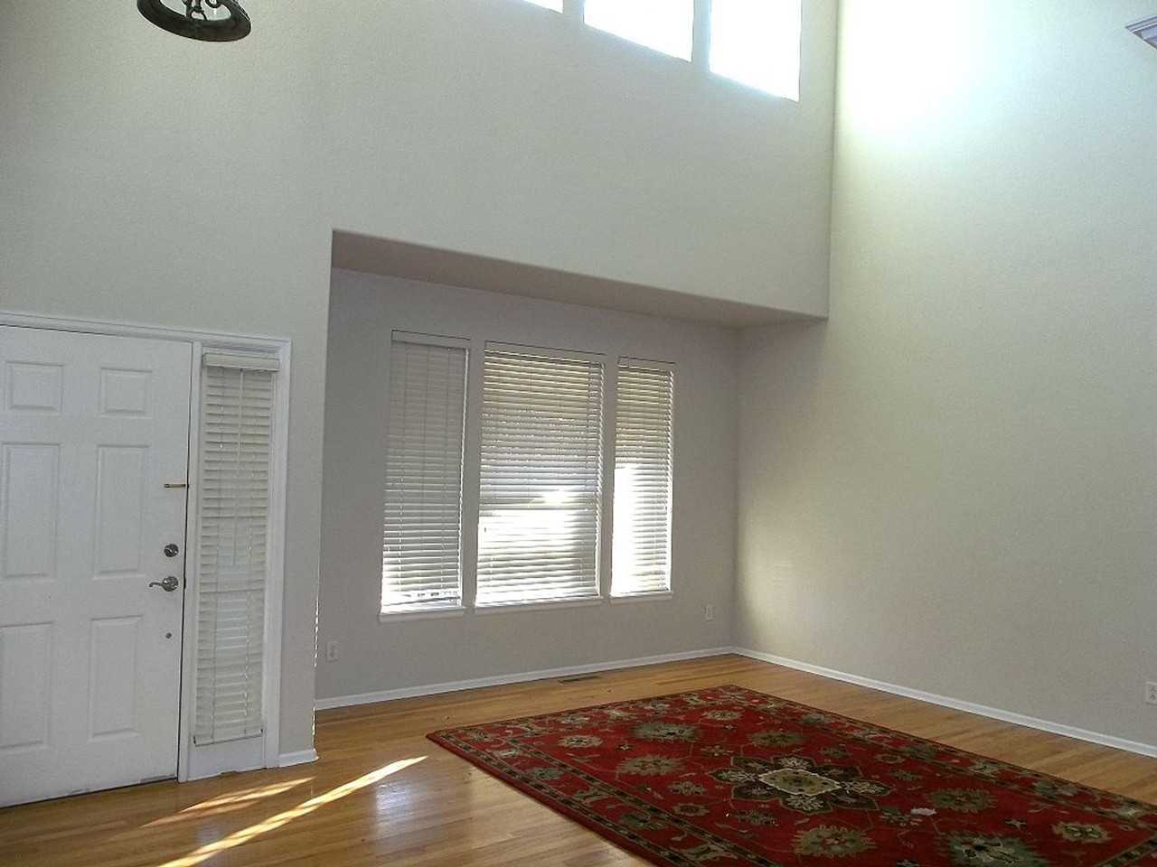 2514 Rock Creek Dr - Photo 3 of 13