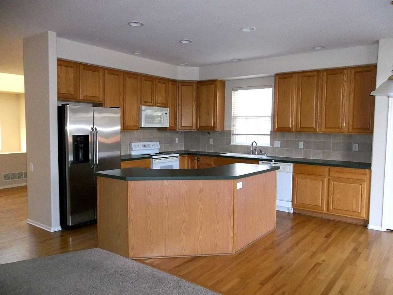 2514 Rock Creek Dr - Photo 4 of 13