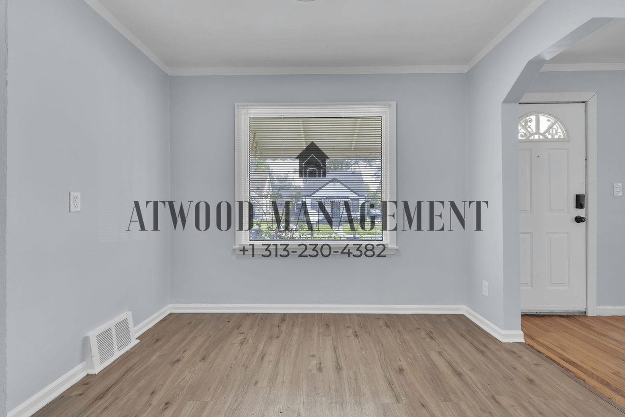 19355 Caldwell St - Photo 4 of 19
