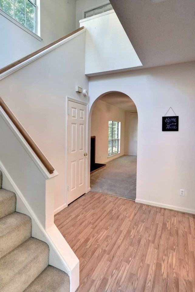 5409 Horan Ct - Photo 5 of 22