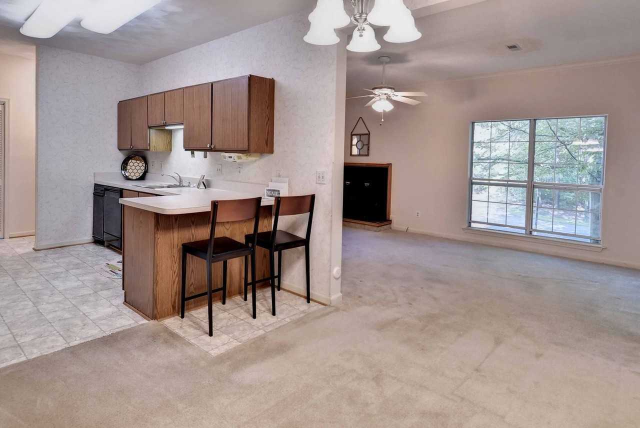 5409 Horan Ct - Photo 7 of 22