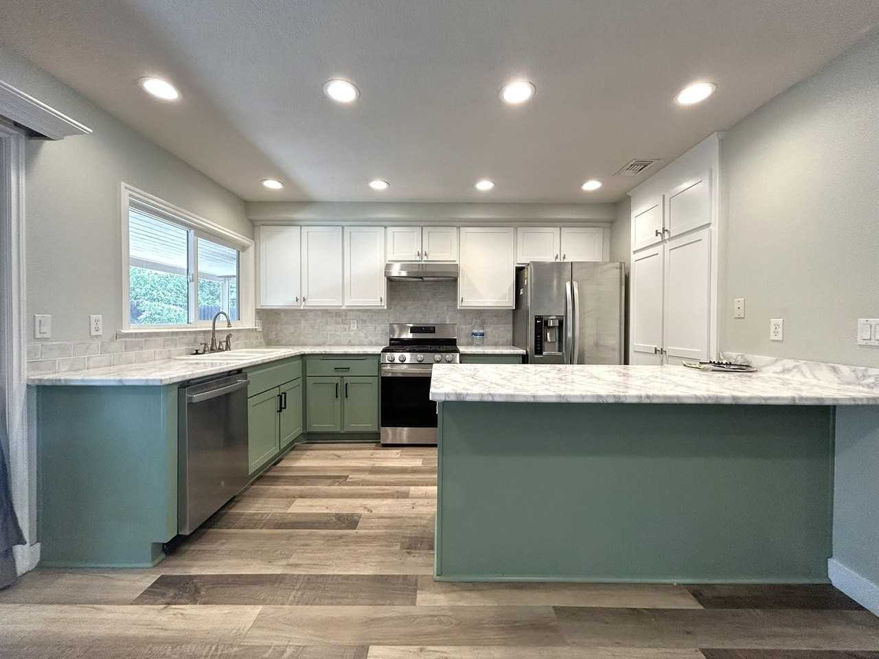 20 Ford St - Photo 6 of 20