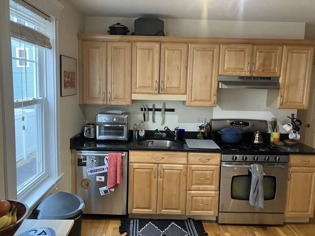 304 Allston St #01 - Photo 2 of 13