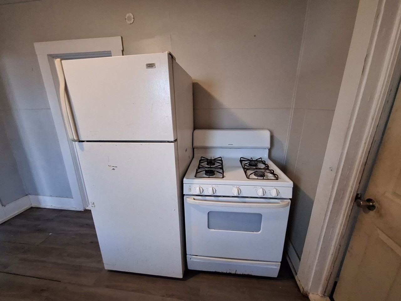 1026 Jeanette St - Photo 5 of 17