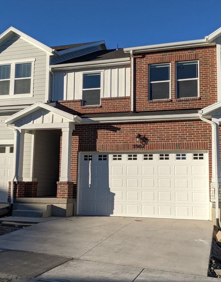 3982 W 1650 N - Photo 2 of 21