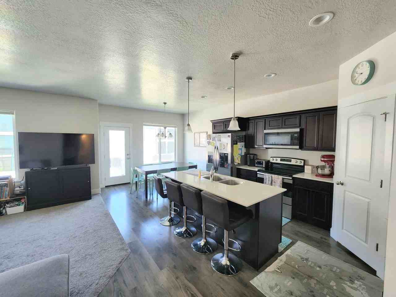 3982 W 1650 N - Photo 5 of 21