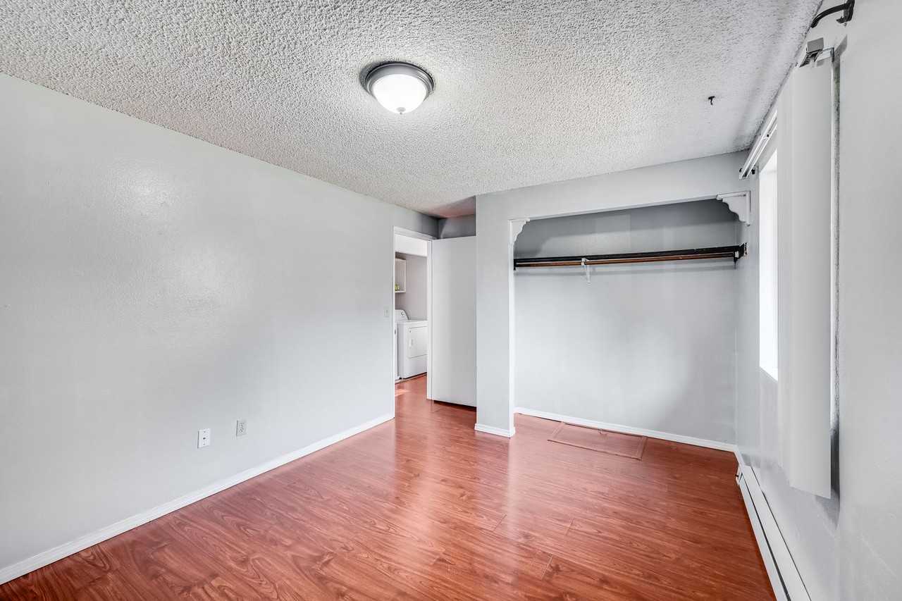 9785 Sw Lookout Ter - Photo 4 of 12