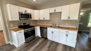 featured image of 52 Myrtle Ave