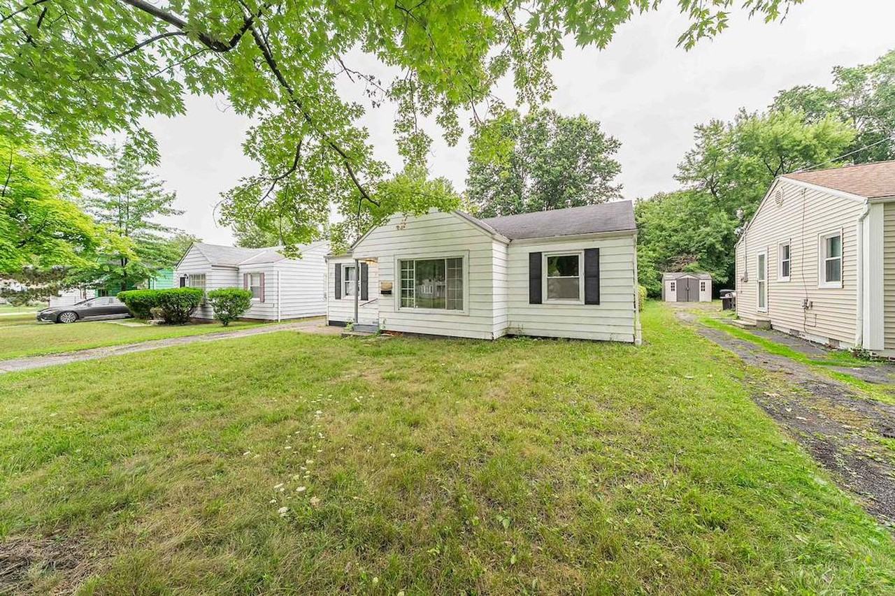 2533 Greenvale Rd - Photo 3 of 37