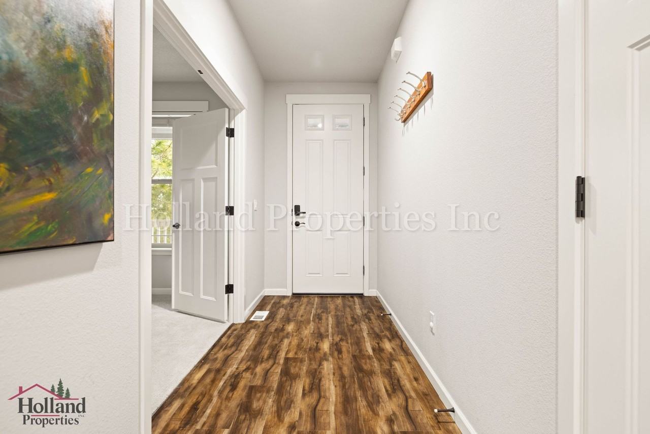 12723 Sw Willow Point Ln - Photo 4 of 50