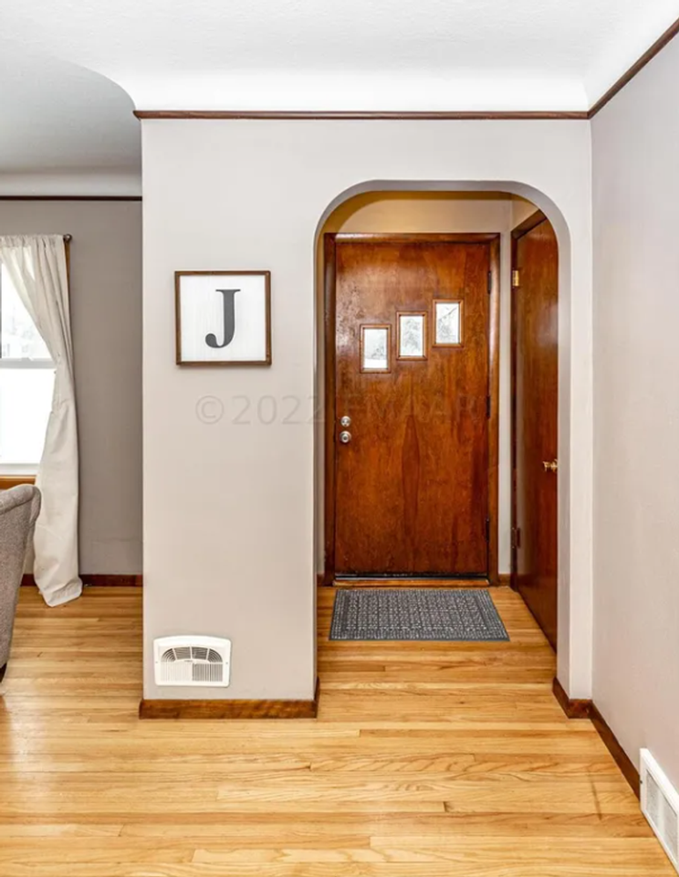 1622 3rd St S - Photo 2 of 23