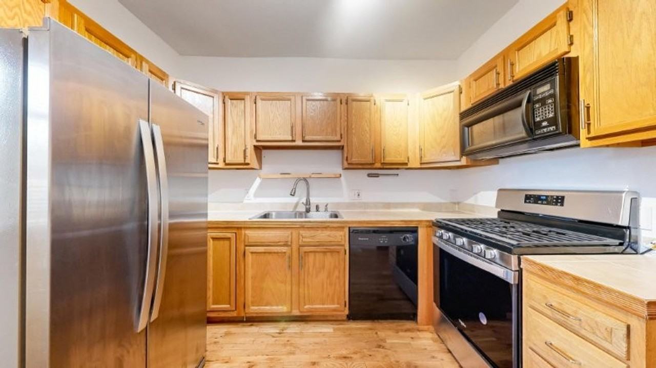 2738 N Downing St - Photo 7 of 33