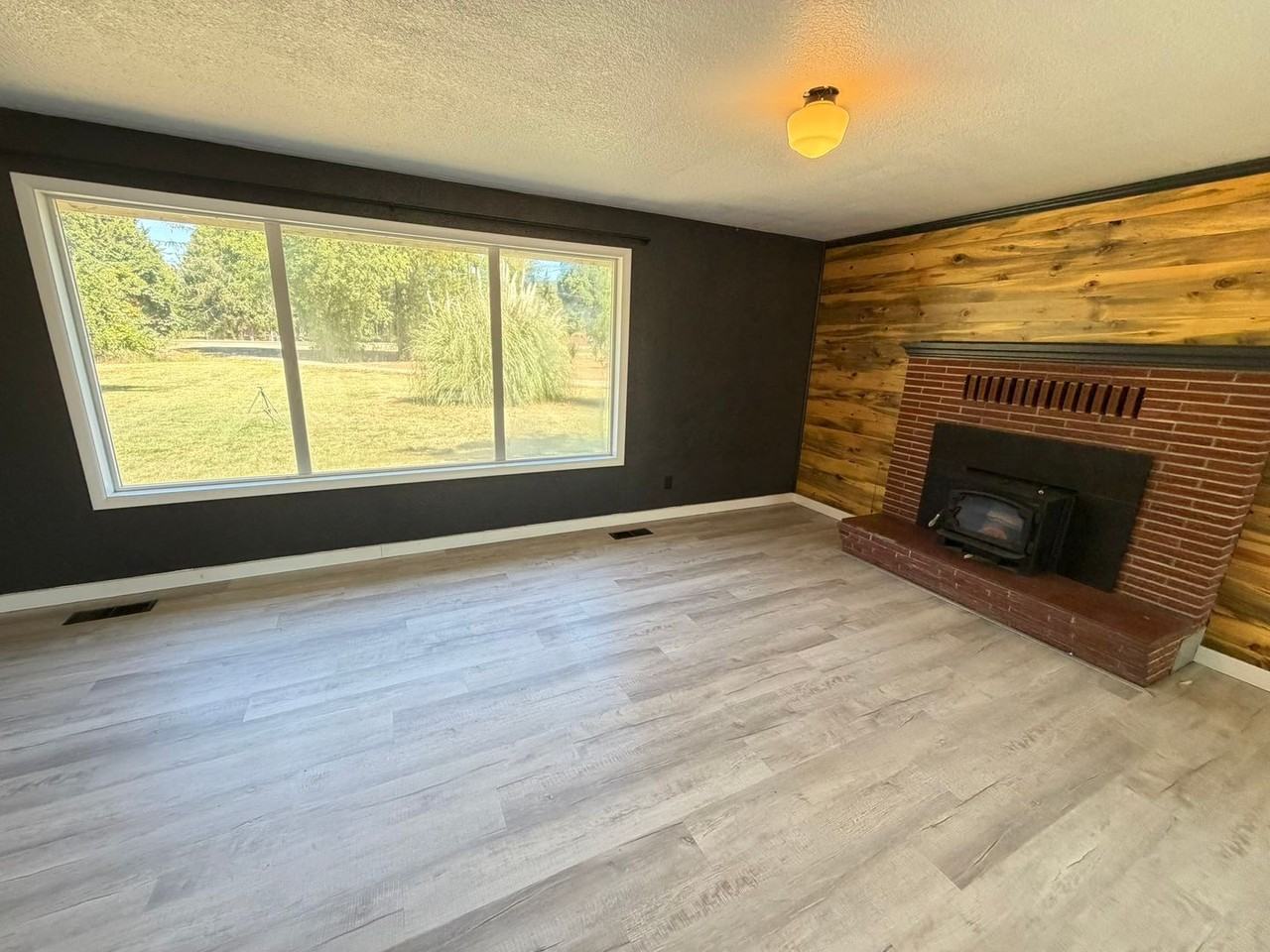 27840 Seven Mile Ln - Photo 3 of 50
