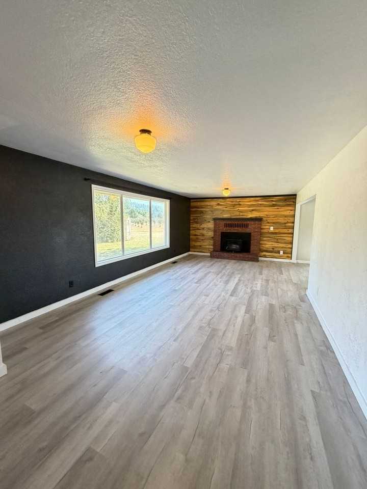 27840 Seven Mile Ln - Photo 4 of 50