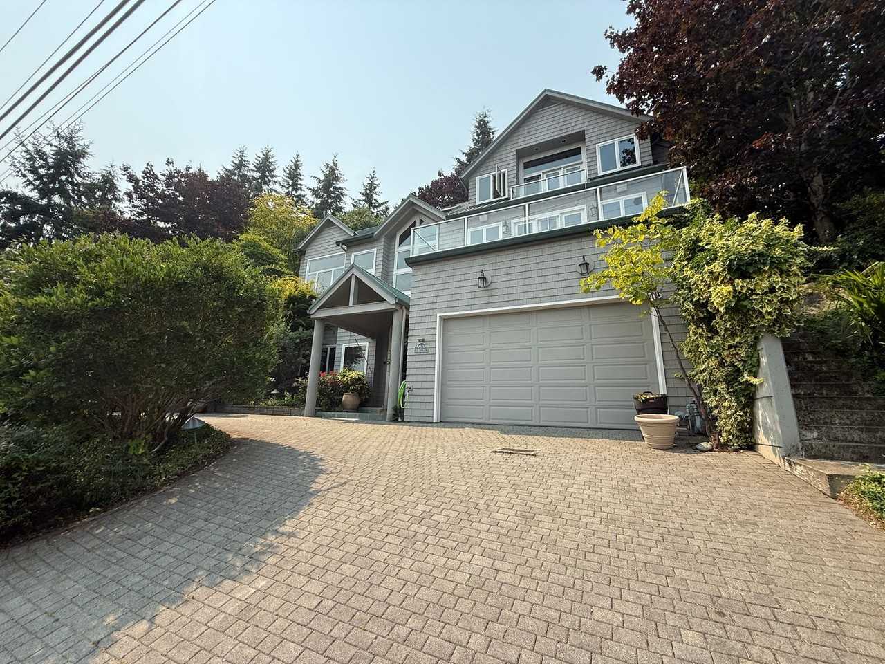 7275 N Mercer Way - Photo 2 of 50