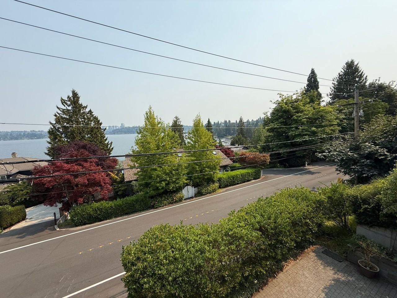 7275 N Mercer Way - Photo 5 of 50