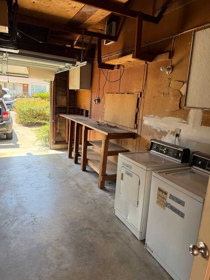 41320 Beatrice St - Photo 3 of 21