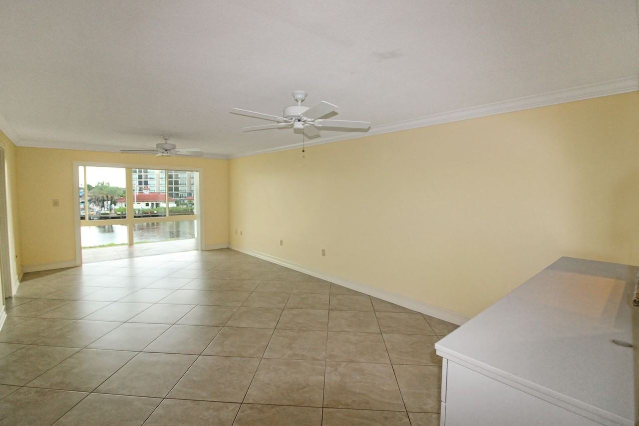 250 Santa Maria St #317 - Photo 6 of 17