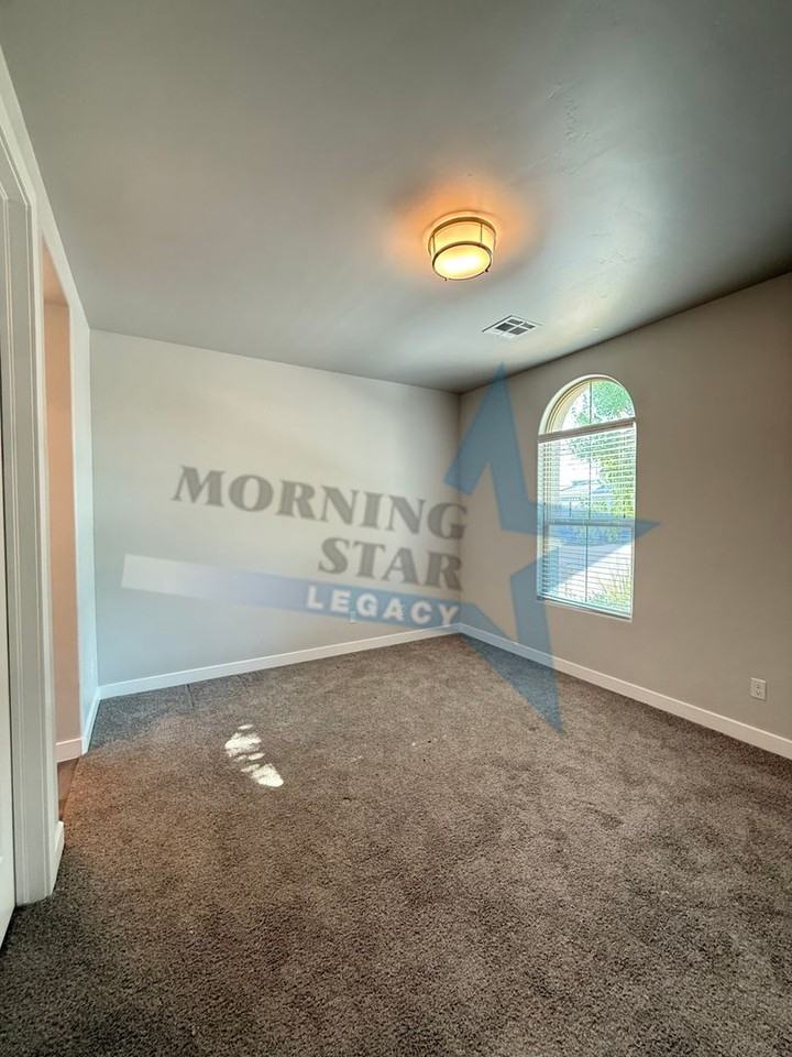 6249 Recoleta Rd - Photo 4 of 40