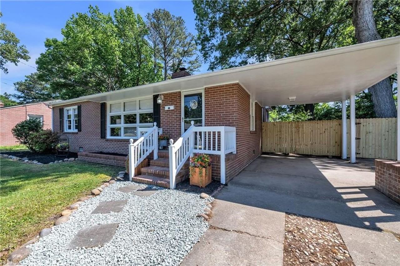 116 Henry Clay Rd - Photo 2 of 15