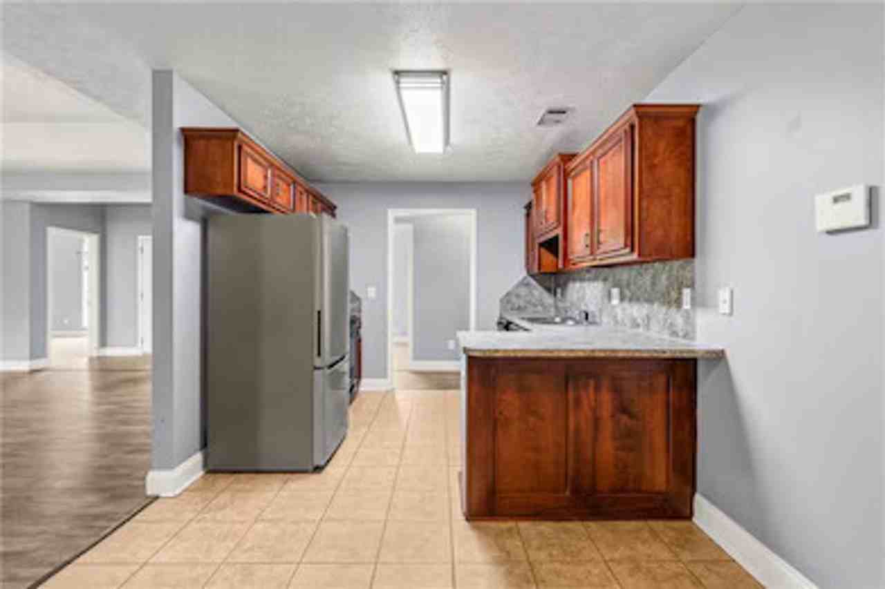 60 Duke Dr - Photo 6 of 27