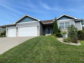 825 Locharno Dr - Photo 1 of 1