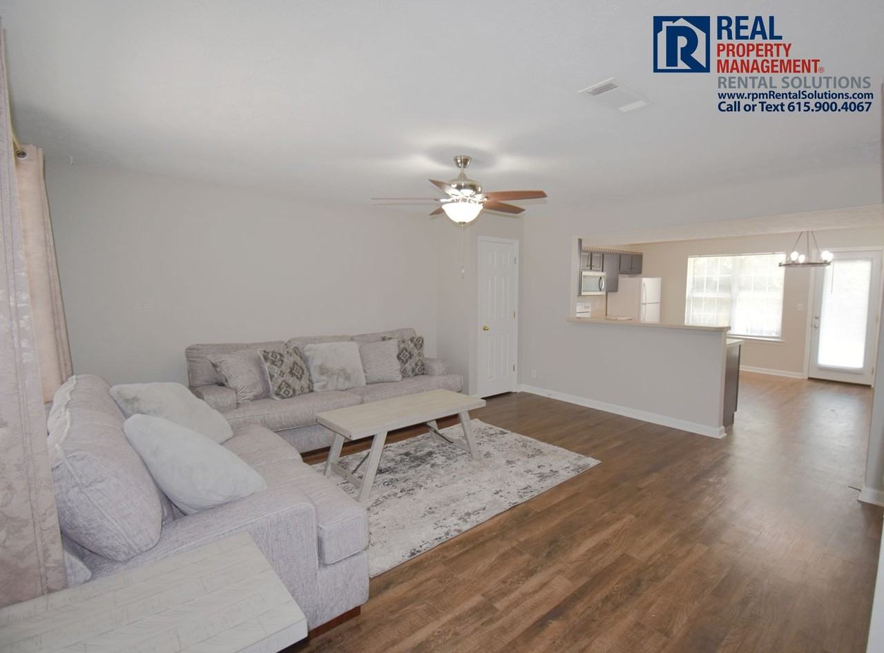 2027 Bradyville Pike - Photo 4 of 21