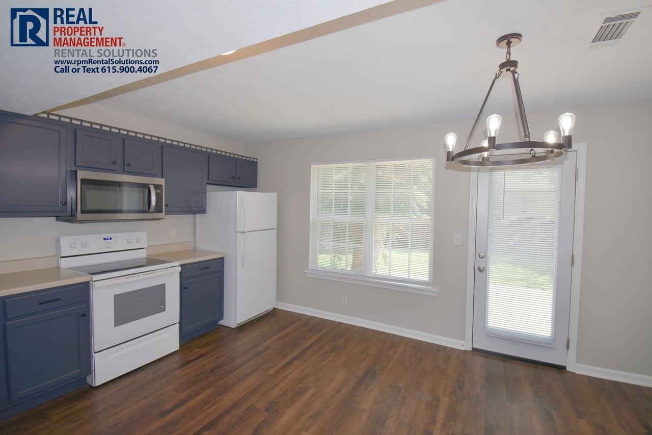 2027 Bradyville Pike - Photo 6 of 21