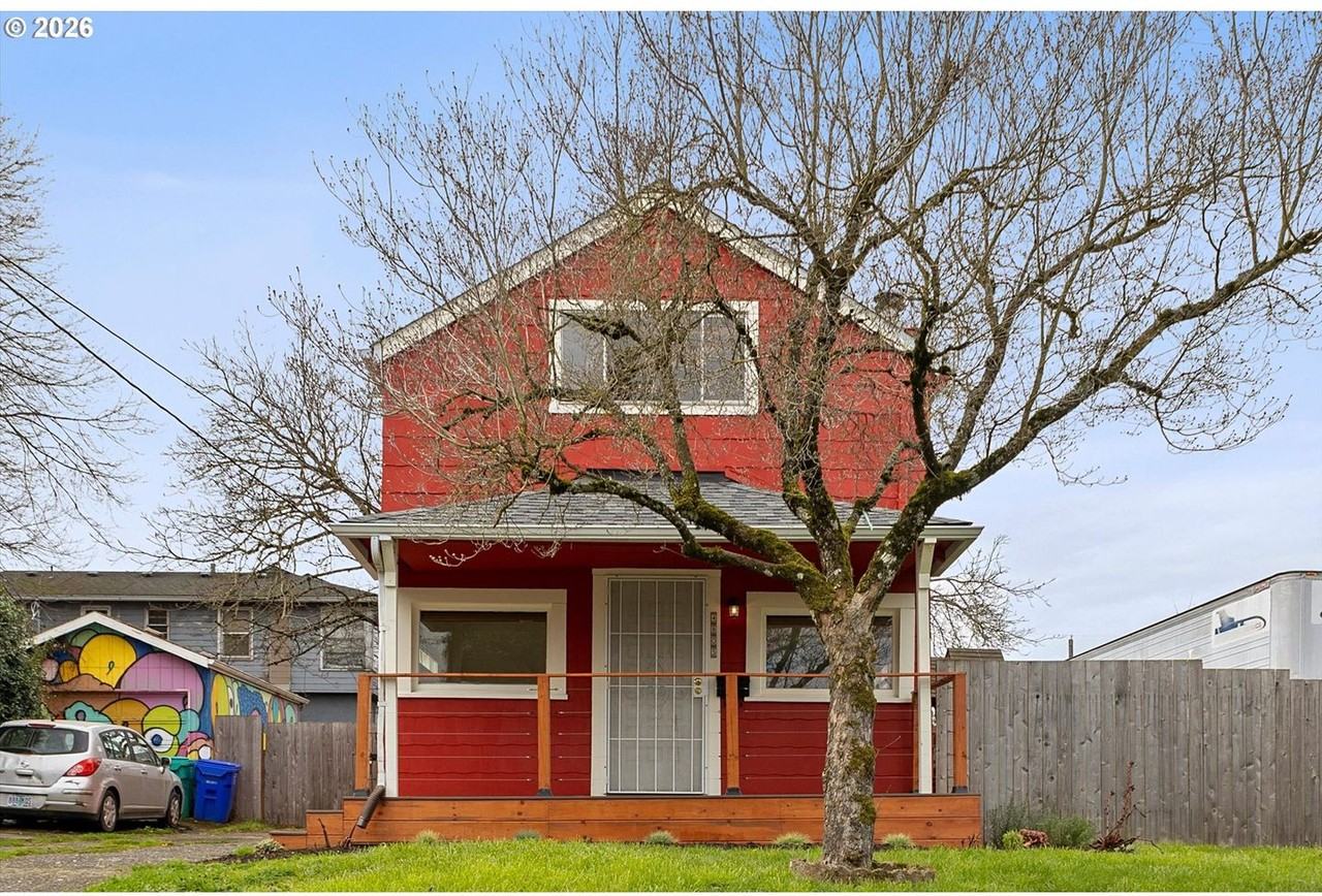 4805 Ne 110th Ave - Photo 3 of 42