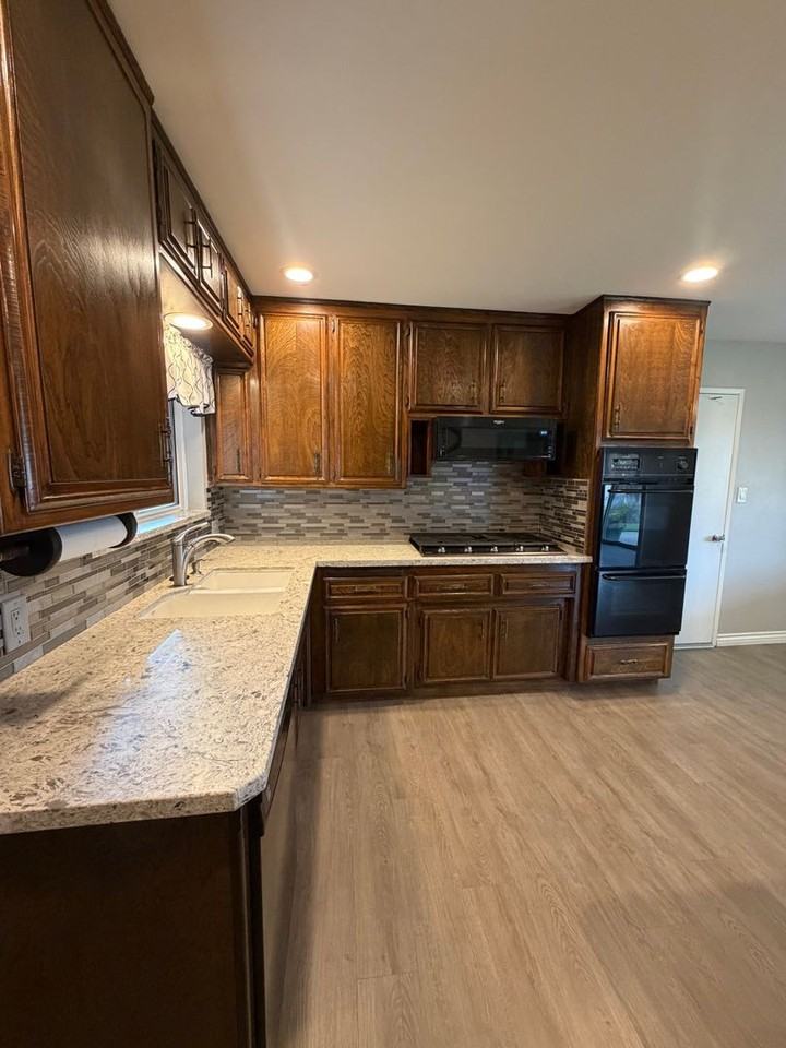 4301 Skye Dr - Photo 6 of 25