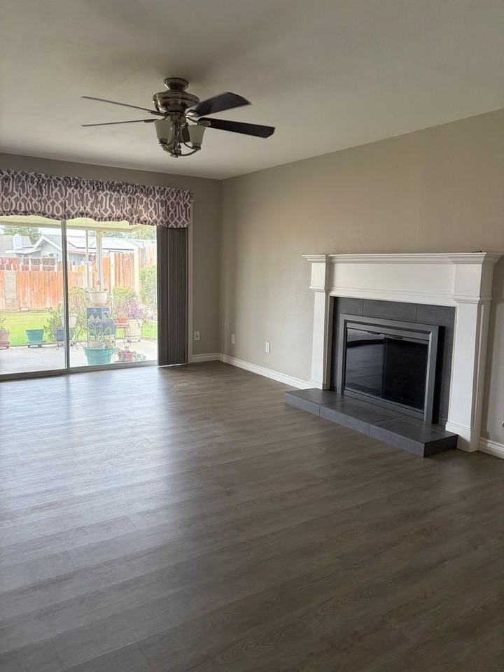 4301 Skye Dr - Photo 7 of 25